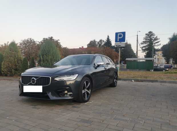 Volvo V90 II