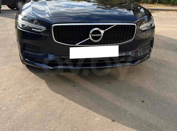 Volvo V90 II