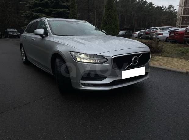 Volvo V90 II