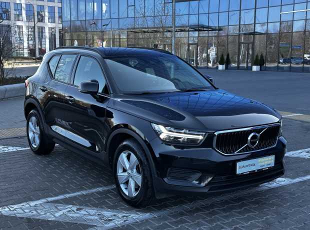 Volvo XC40 I