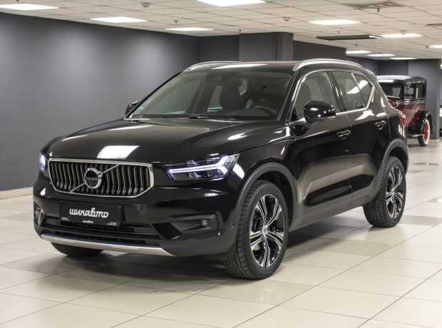 Volvo XC40 I