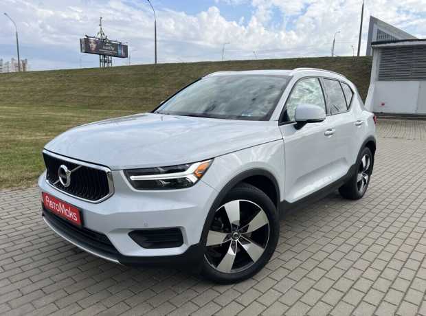 Volvo XC40 I