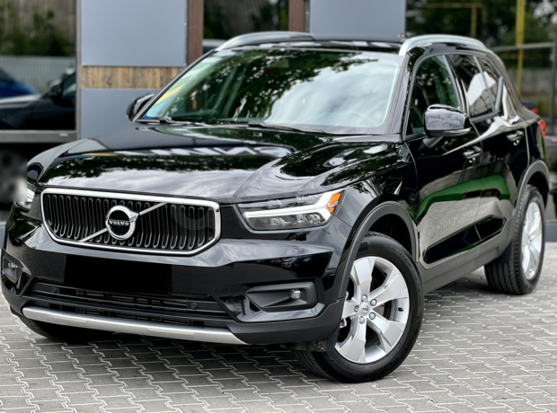 Volvo XC40 I