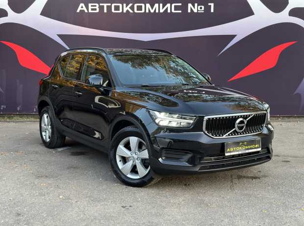 Volvo XC40 I