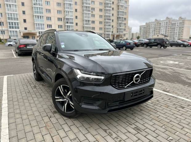 Volvo XC40 I