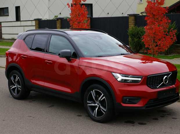 Volvo XC40 I