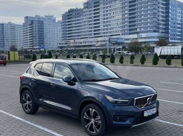 Volvo XC40 I