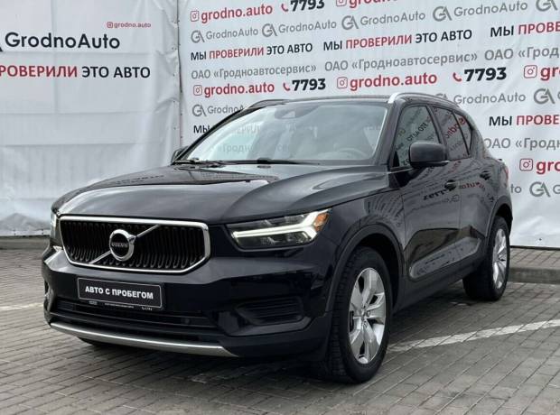 Volvo XC40 I