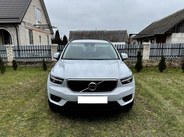 Volvo XC40 I