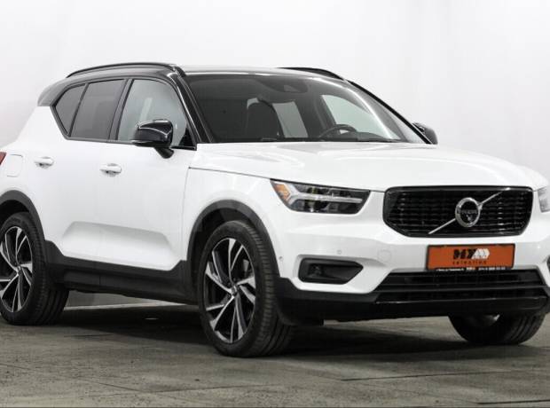 Volvo XC40 I