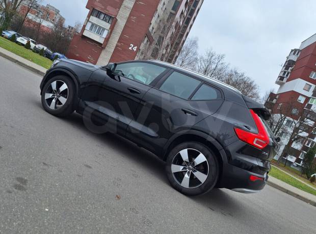 Volvo XC40 I