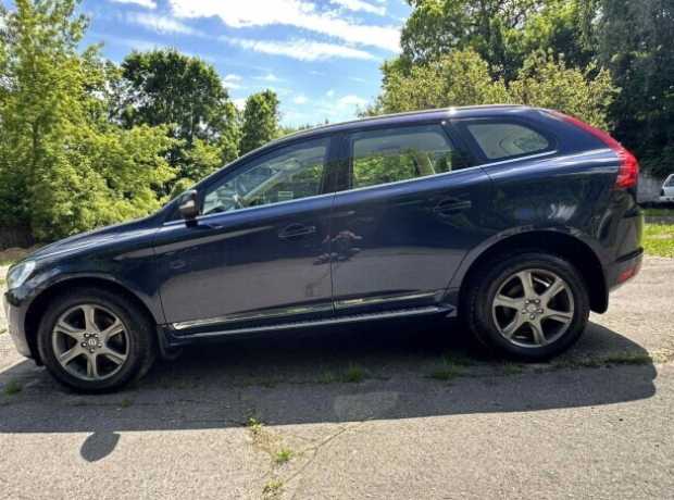 Volvo XC60 I  Рестайлинг, 2015, пробег 212000 км