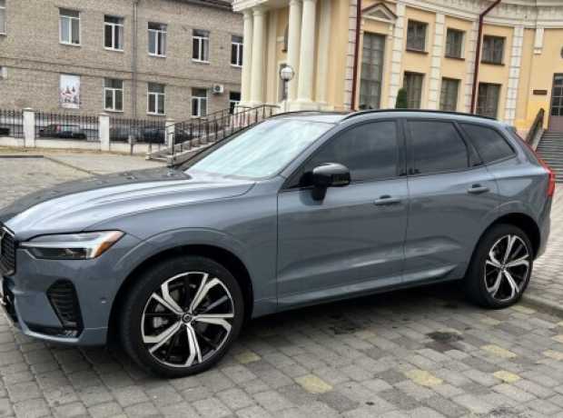 Volvo XC60 II  Рестайлинг, 2021, пробег 45000 км