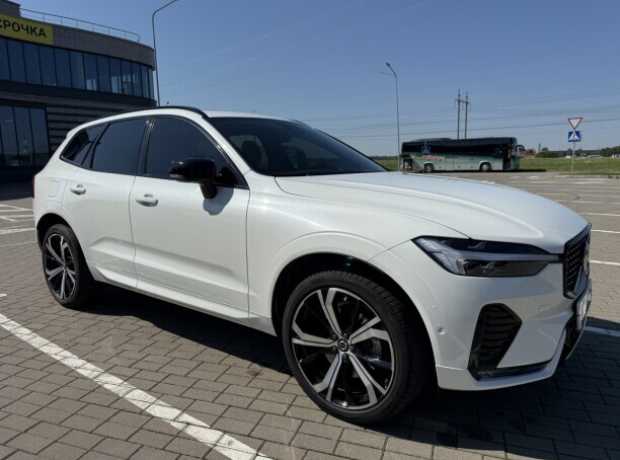 Volvo XC60 II  Рестайлинг, 2022, пробег 19600 км