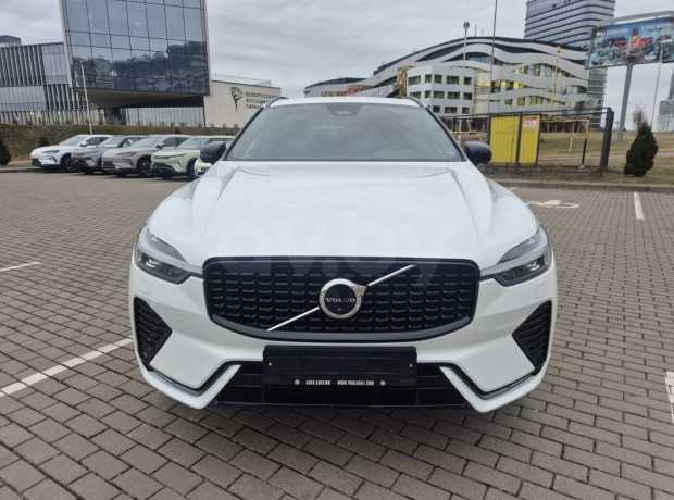 Volvo XC60 II Рестайлинг Volvo XC60 II Рестайлинг