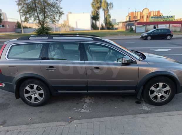 Volvo XC70 III