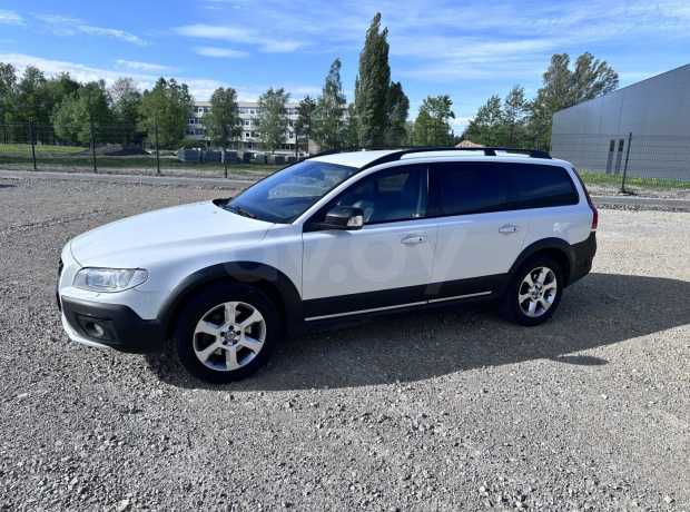 Volvo XC70 III Рестайлинг