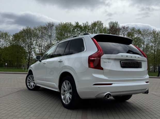 Volvo XC90 II