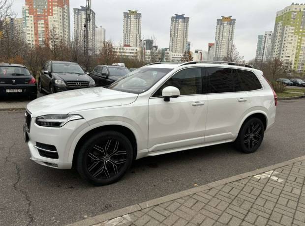 Volvo XC90 II