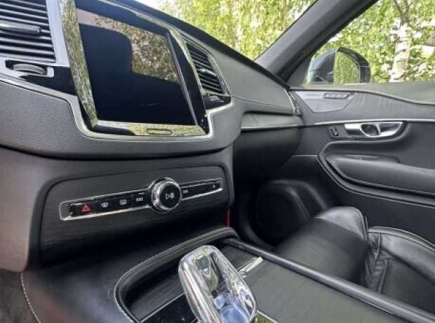 Volvo XC90 II  Рестайлинг, 2019, пробег 240000 км