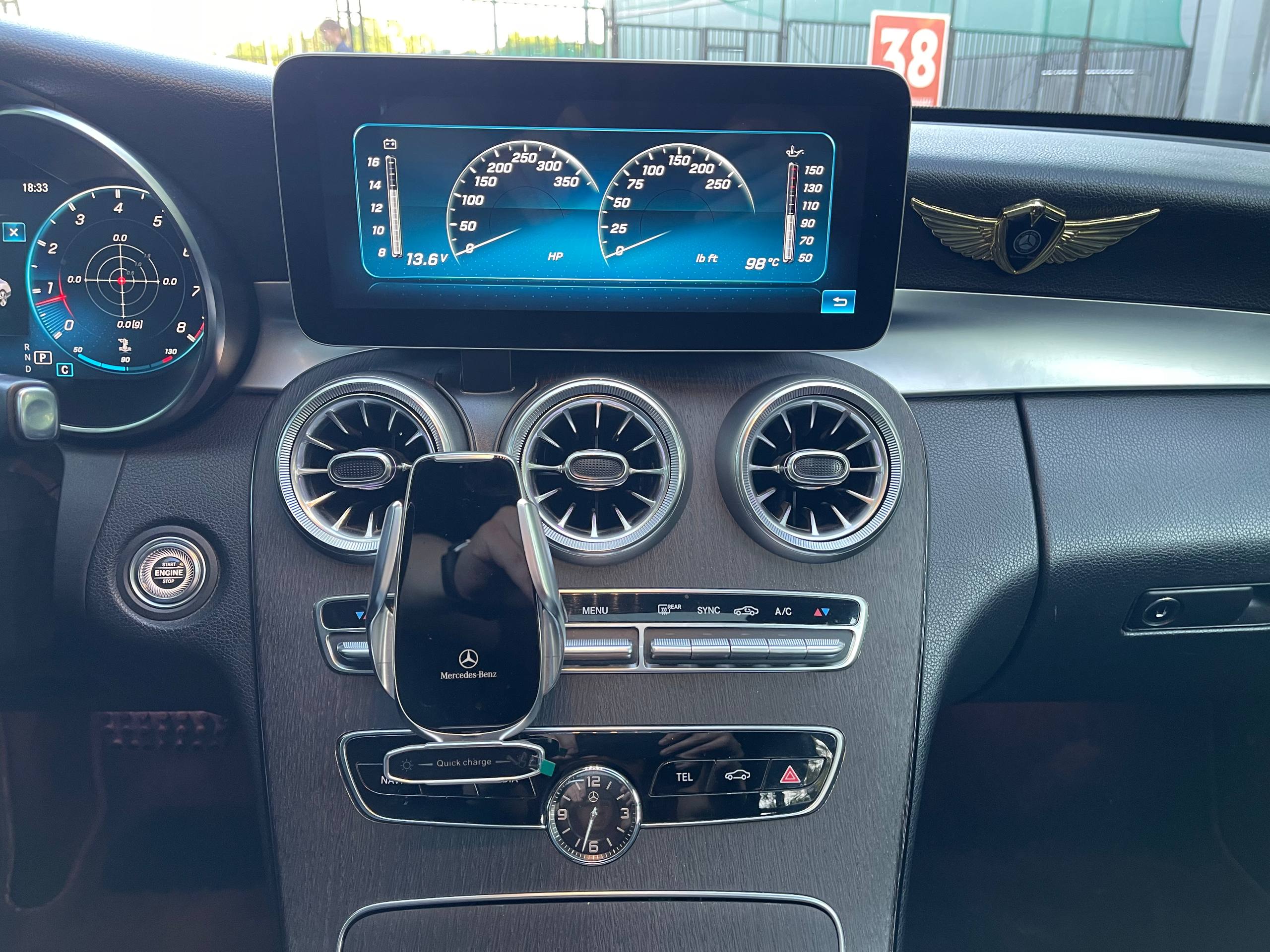 Mercedes-Benz C-класс, центральный дисплей